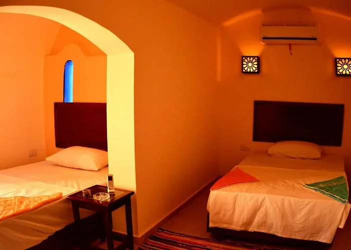 Otel Coral Reefs